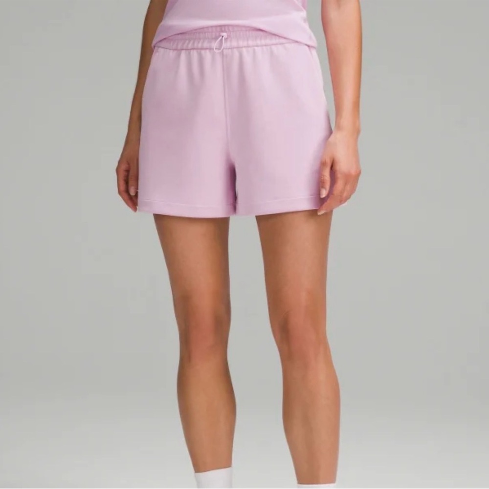 lululemon Softstreme High-Rise Short 4" Vitapink size 8 - Picture 2 of 10